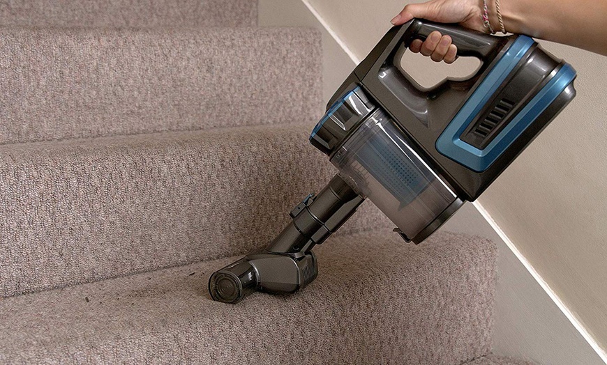 Image 5: Pifco Cordless Handheld Vacuum