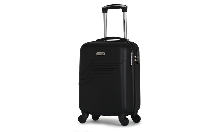 Image 11: Queens-E Cabin Size Suitcase