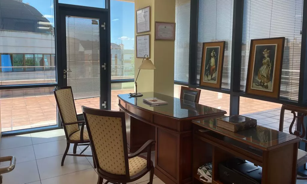 Relleno dérmico facial en Queen Clinic