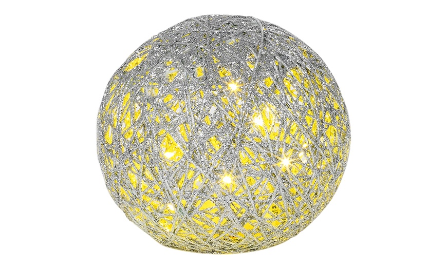 Image 22: Set of Indoor Plastic Ball Lights