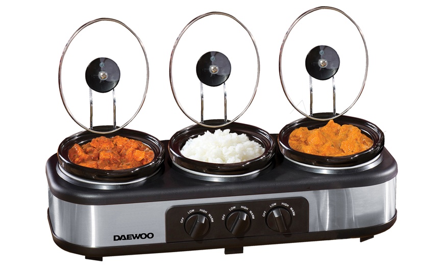 Image 2: Daewoo Non-Stick Triple Slow Cooker