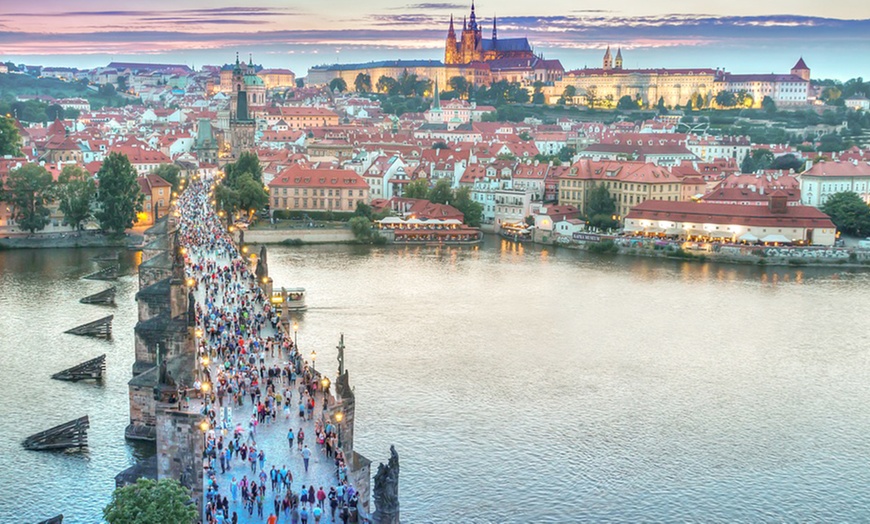 Image 8: ✈ Prague: 2-4 Nights with Flights