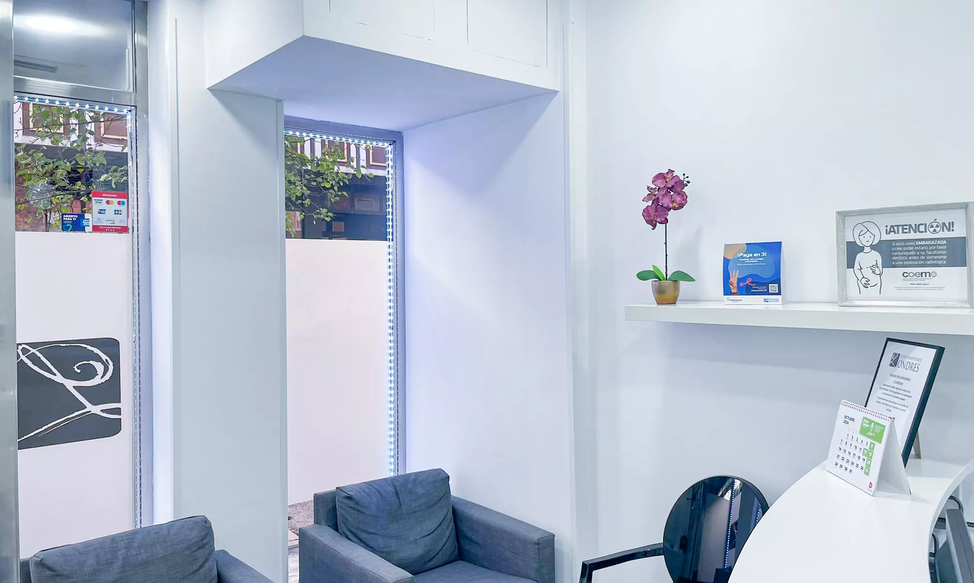 Limpieza bucal con ultrasonidos y opción a blanqueamiento dental