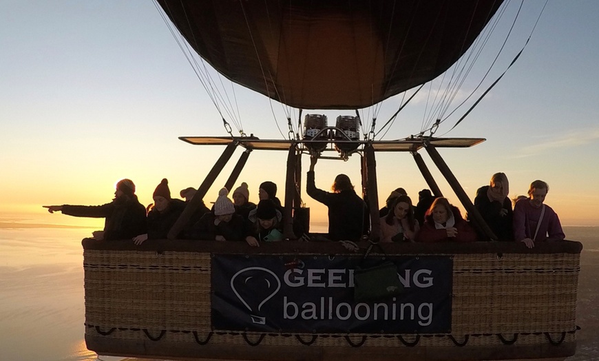 Image 4: Geelong Hot Air Balloon Flight at Geelong Ballooning