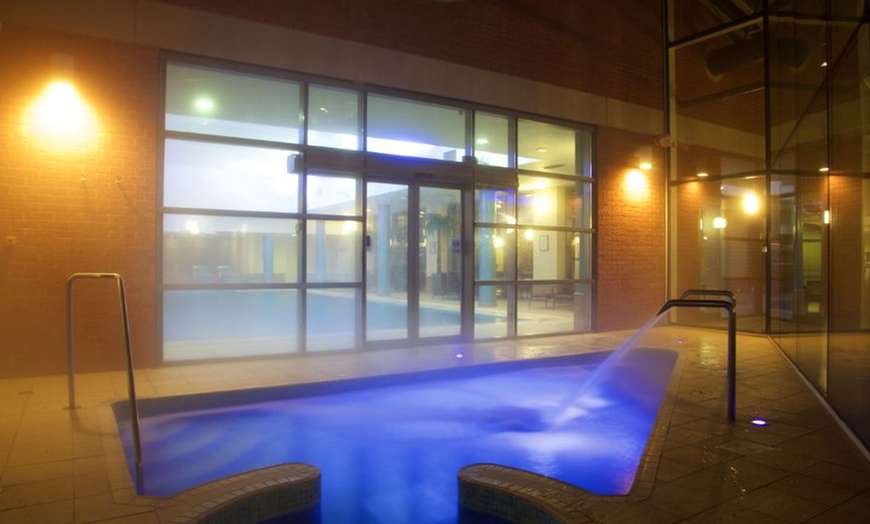 Image 2: Fire and Ice Spa Experience