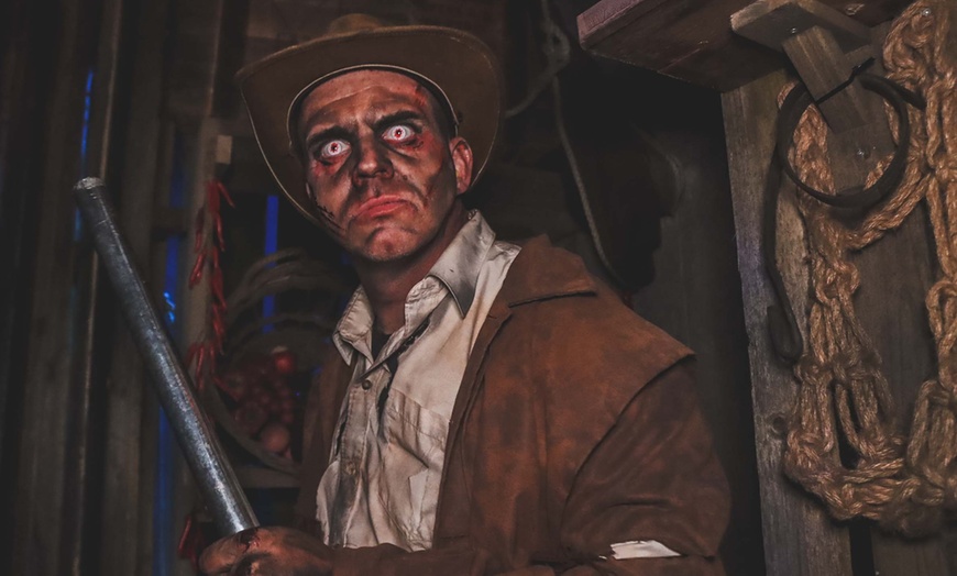 Image 7: Deine Eintrittskarte in den Wild West Halloween Freizeitpark Slagharen