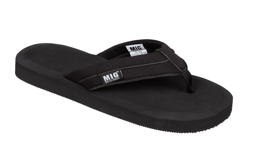 Image 2: MIG Men's Classic Flip Flops