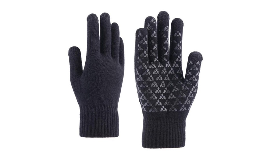 Image 2: Unisex Anti-Slip Gloves 