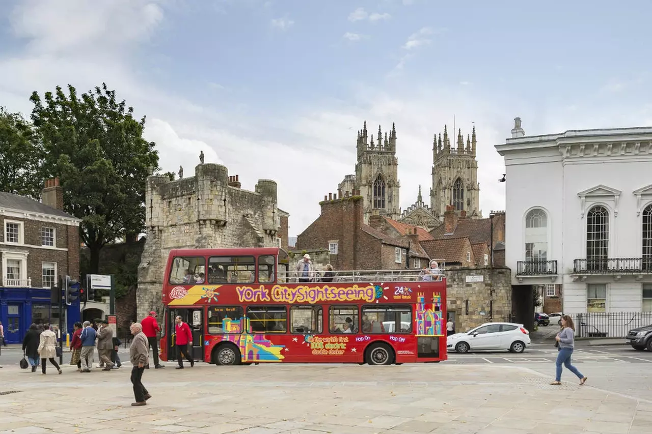 City Sightseeing - Stratford upon Avon by City Sightseeing - Primary Image
