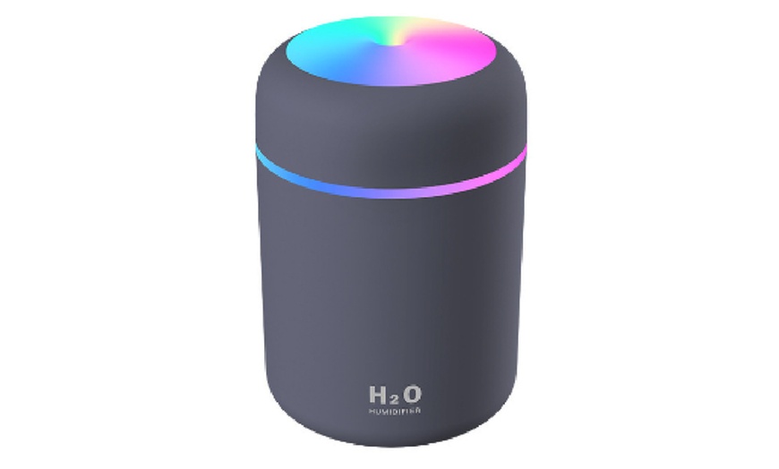 Image 8: USB Portable Air Humidifier with Colourful Light