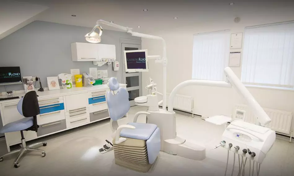 Dental Scale and Polish with Teeth Whitening Home Kit at Knutsford Road Dental (67% Off) - Primary Image