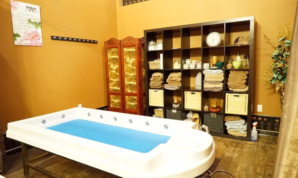30-Minute Head Massage, 60-Minute Swedish Massage, or 90-Minute Sauna Session at Wonderful Spa (Up to 51% Off) - Second Medium
