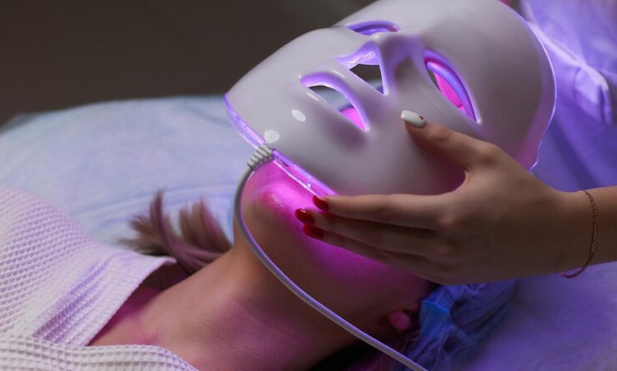 Image 6: Renueva tu piel con un tratamiento hydrafacial con extras a elegir