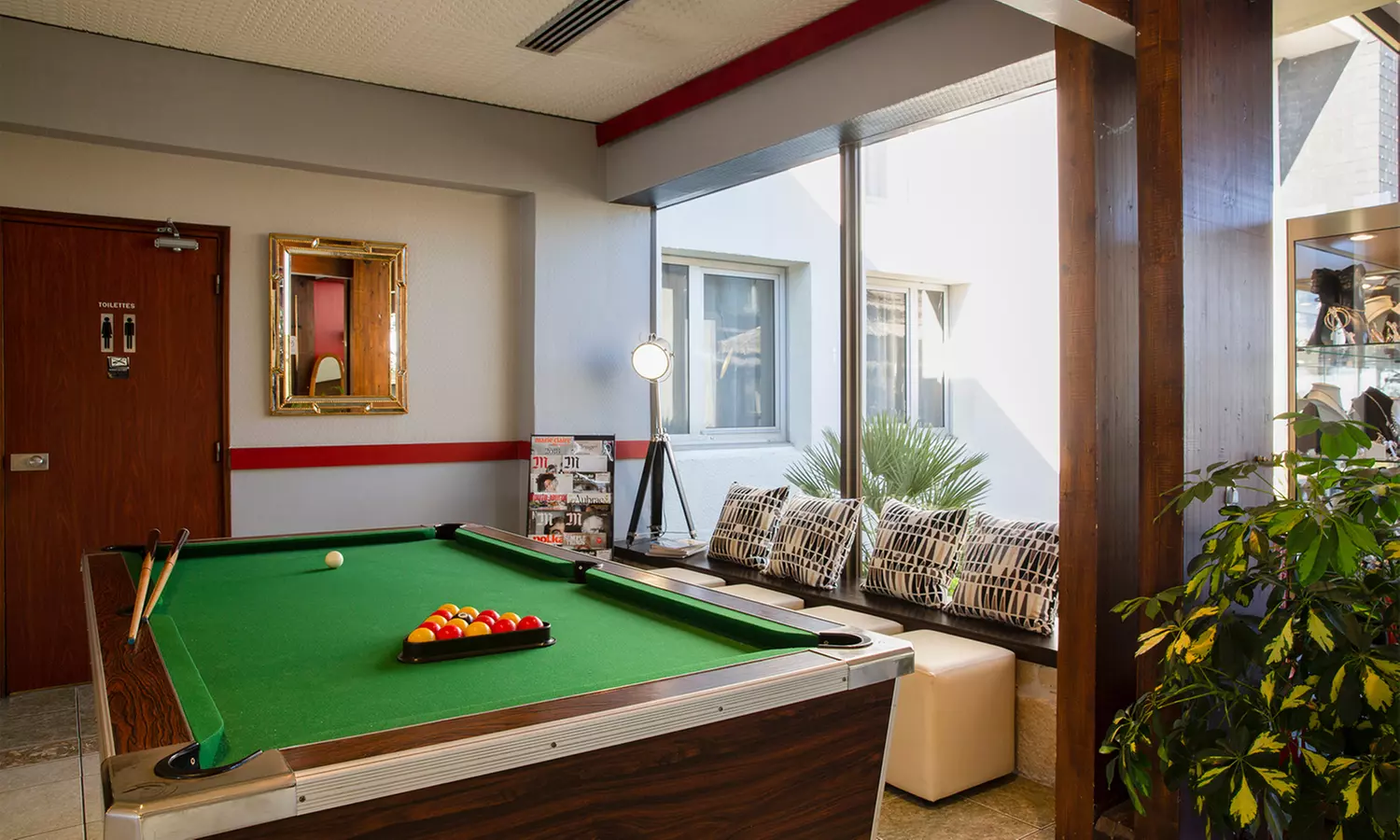 Saint-Nazaire : séjour en chambre double confort