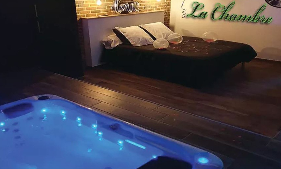 Plongez dans l'Évasion: 3h de Détente en Duo dans un Cocon Privatif