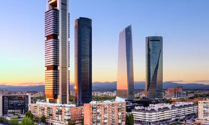 ✈ Madrid 4*: Volo diretto più 2 o 3 notti in hotel