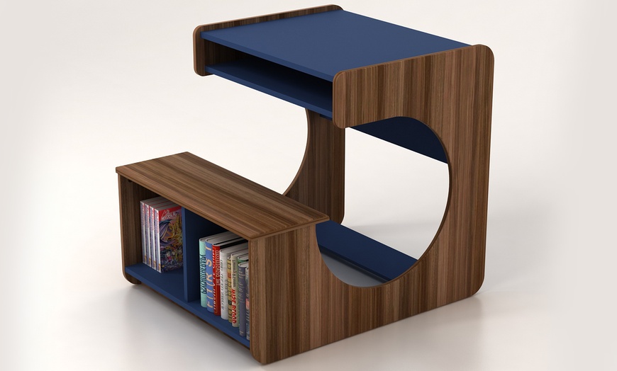 Image 5: Desk with Integrated Bookshelf