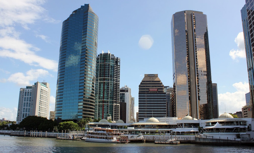 Image 6: Weekend Jazz Lunch Cruise