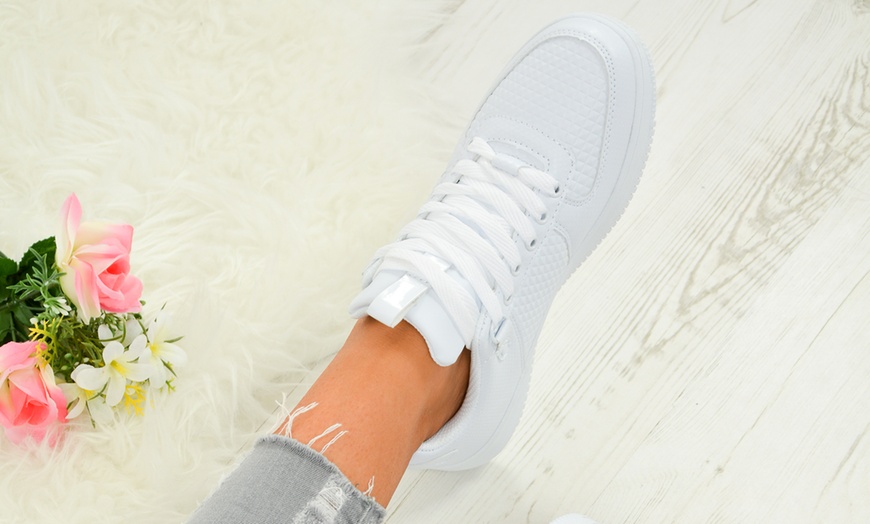 Image 24: Women's Lace-Up Sneakers