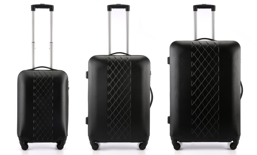 Image 6: Ventura Three-Piece Luggage Set