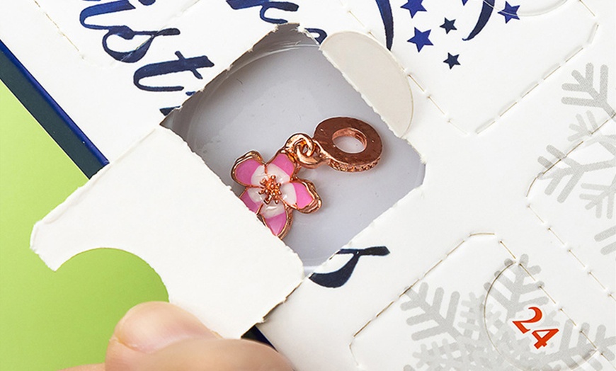 Image 4: Christmas Jewellery Advent Calendar