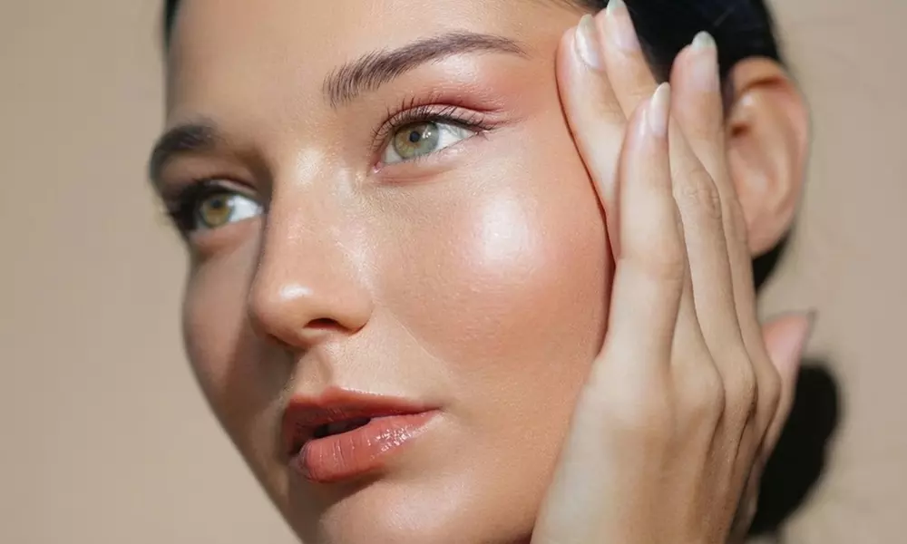 Jeuveau Wrinkle Smoothing Injections with 20 or 40 Unit Options