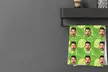 Personalisierbares Handtuch mit Porträt-Foto und Muster nach Wahl von Justyling (bis zu 80% sparen) - Second Medium