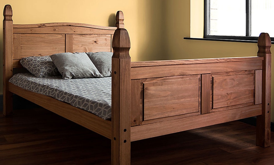 Image 13: Corona Bed