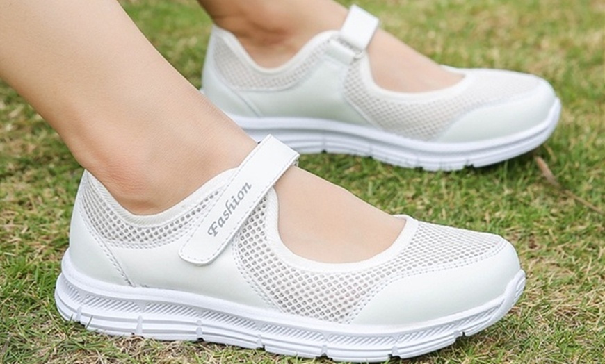 Image 3: Women's Breathable Trainers