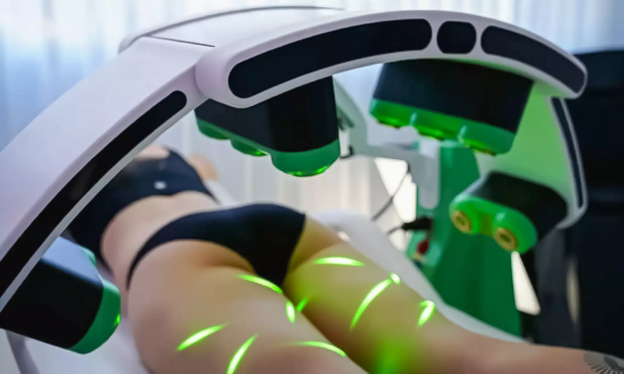 Up to 52% Off on Green Lipo Laser Fat Reduction Treatment