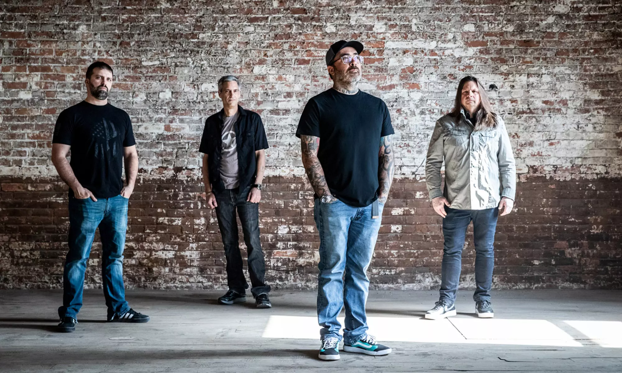 Staind & Breaking Benjamin on September 16 at 5:30 p.m. - Second Medium