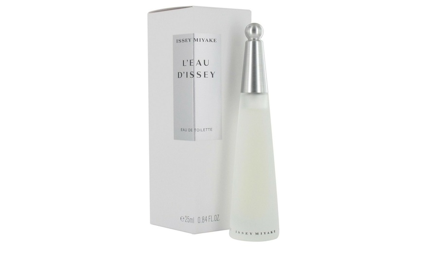 Image 1: Issey Miyake L'Eau D'Issey EDT Fragrance 25ml