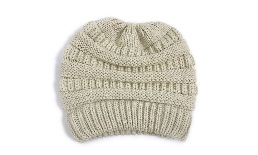 Image 4: Gorro de punto para coleta