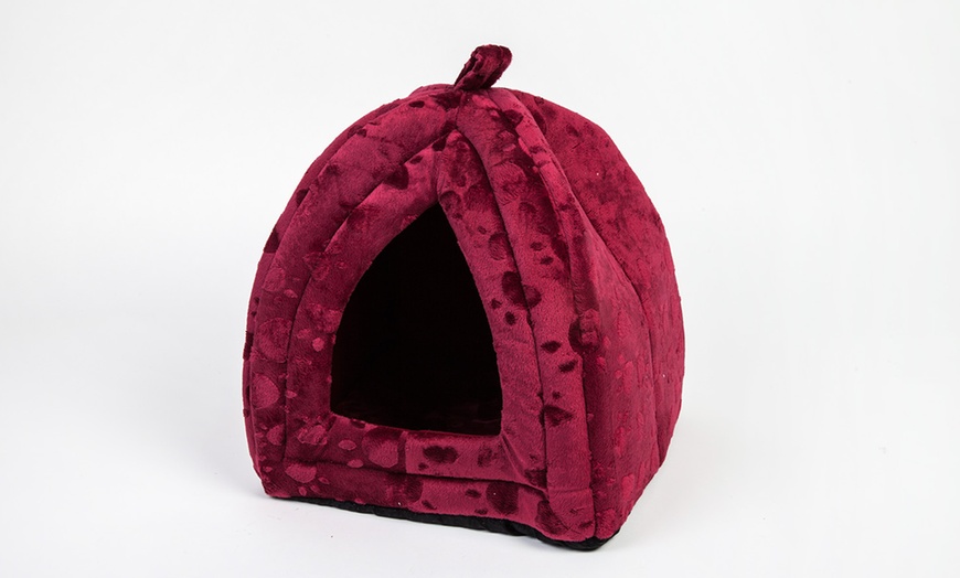 Image 5: Faux Fur Igloo Cat Bed