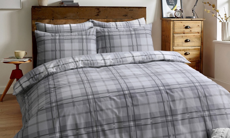 Image 9: Cotton Tartan Check Duvet Set