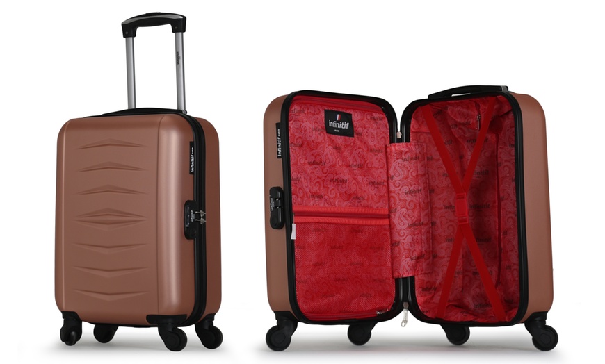 Image 35: Cabin and Vanity Case Luggage Set