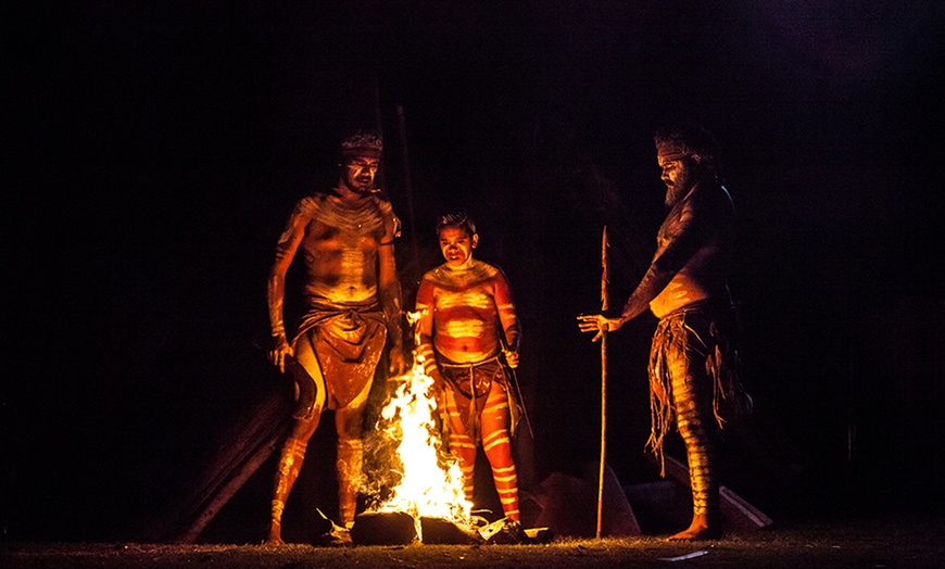 Image 3: Aboriginal Live Show with Dinner 