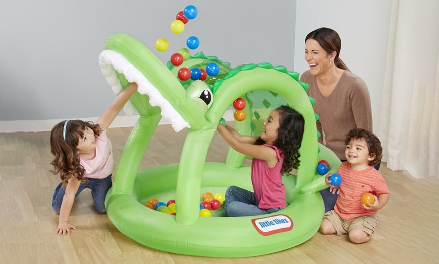 Image 4: Little Tikes Junior Ball Pit