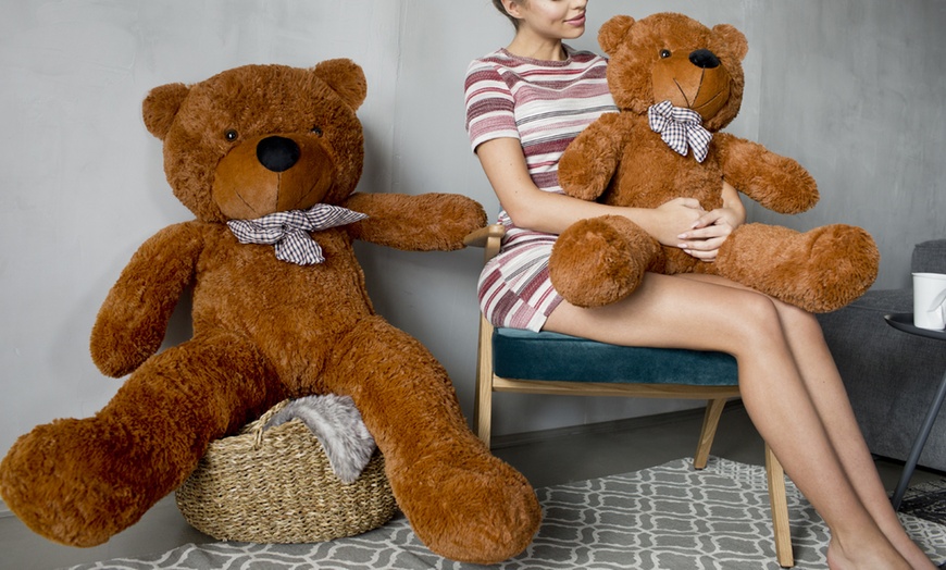 Image 7: Oversized Soft Teddy Bear