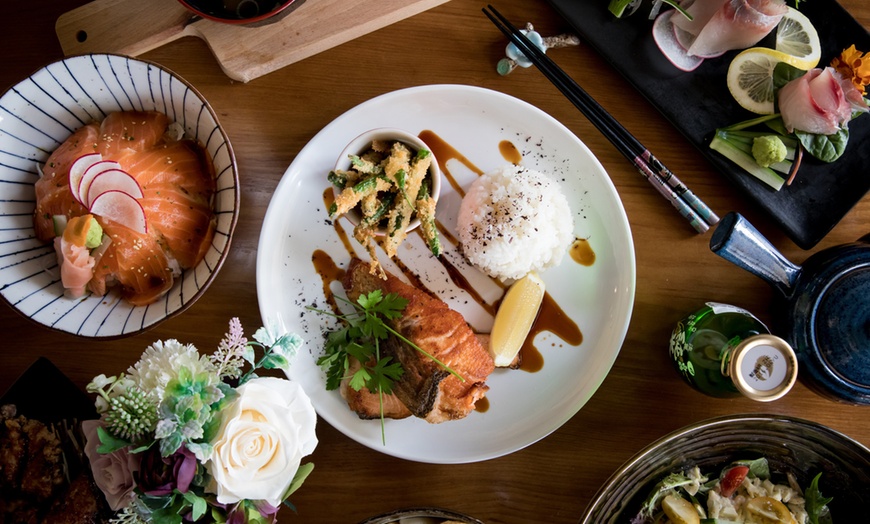 Image 2: Japanese Tapas with Beer or Sake