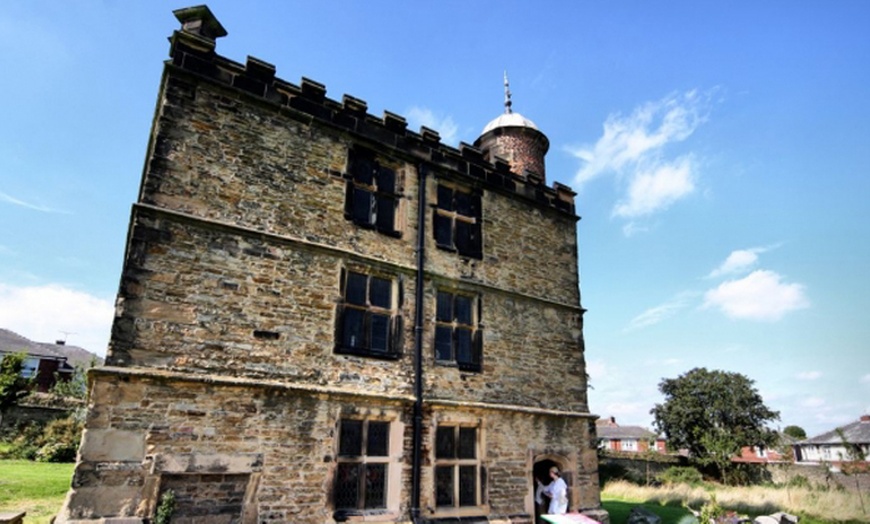 Image 1: Entry to Sheffield Manor Lodge