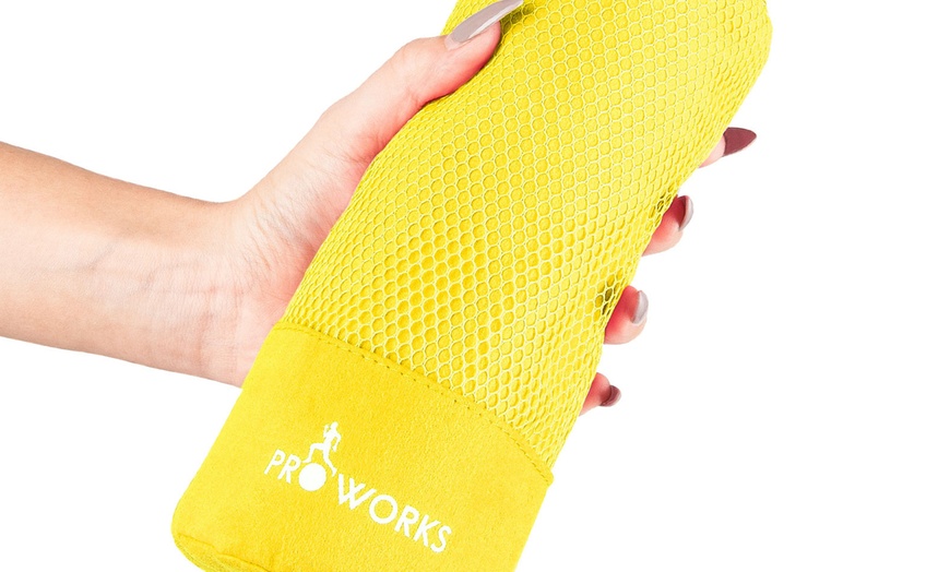 Image 27: Proworks Microfibre Towel