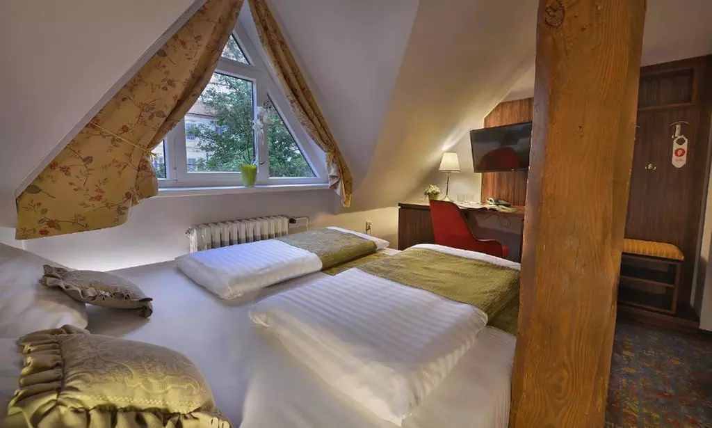 Prag: 2 oder 3 Nächte inkl. Frühstück und 1x Pool- und Saunanutzung