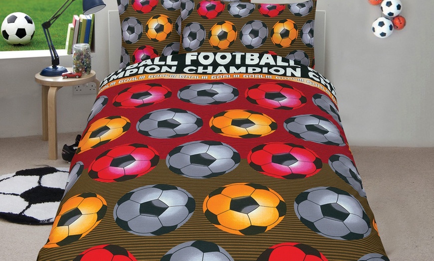 Image 3: Kids Reversible Duvet Set