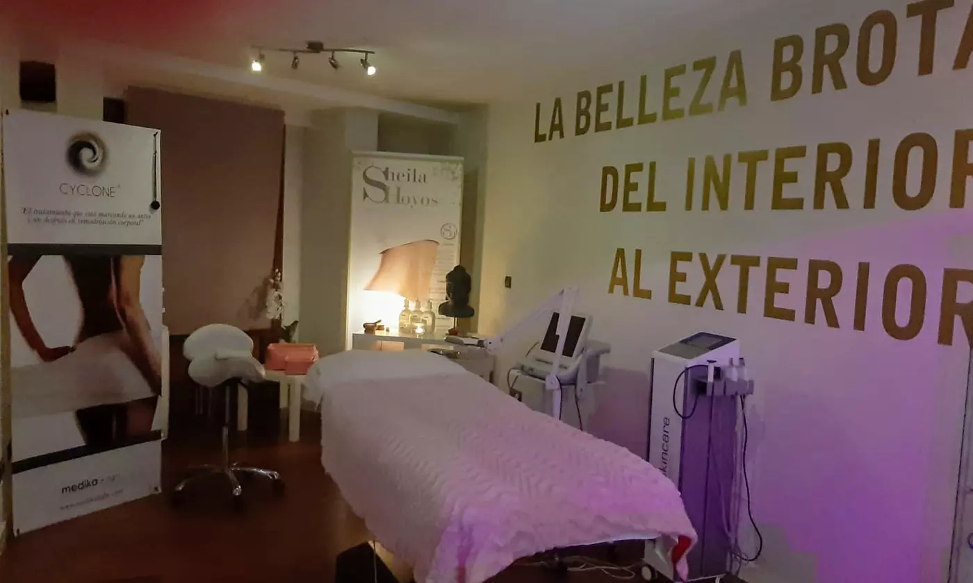 Ultralifting facial HIFU