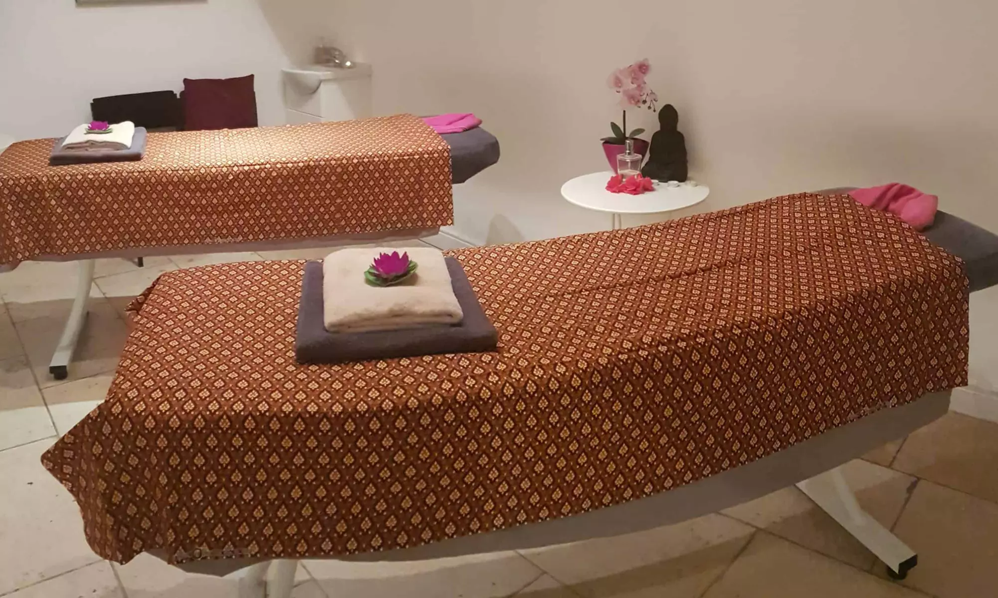 Choice of 30, 60, 90 minute Massage for One or Couples