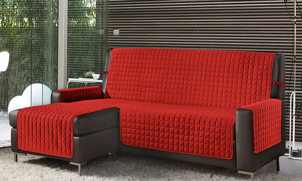 Gesteppter Sofabezug mit Halbinsel