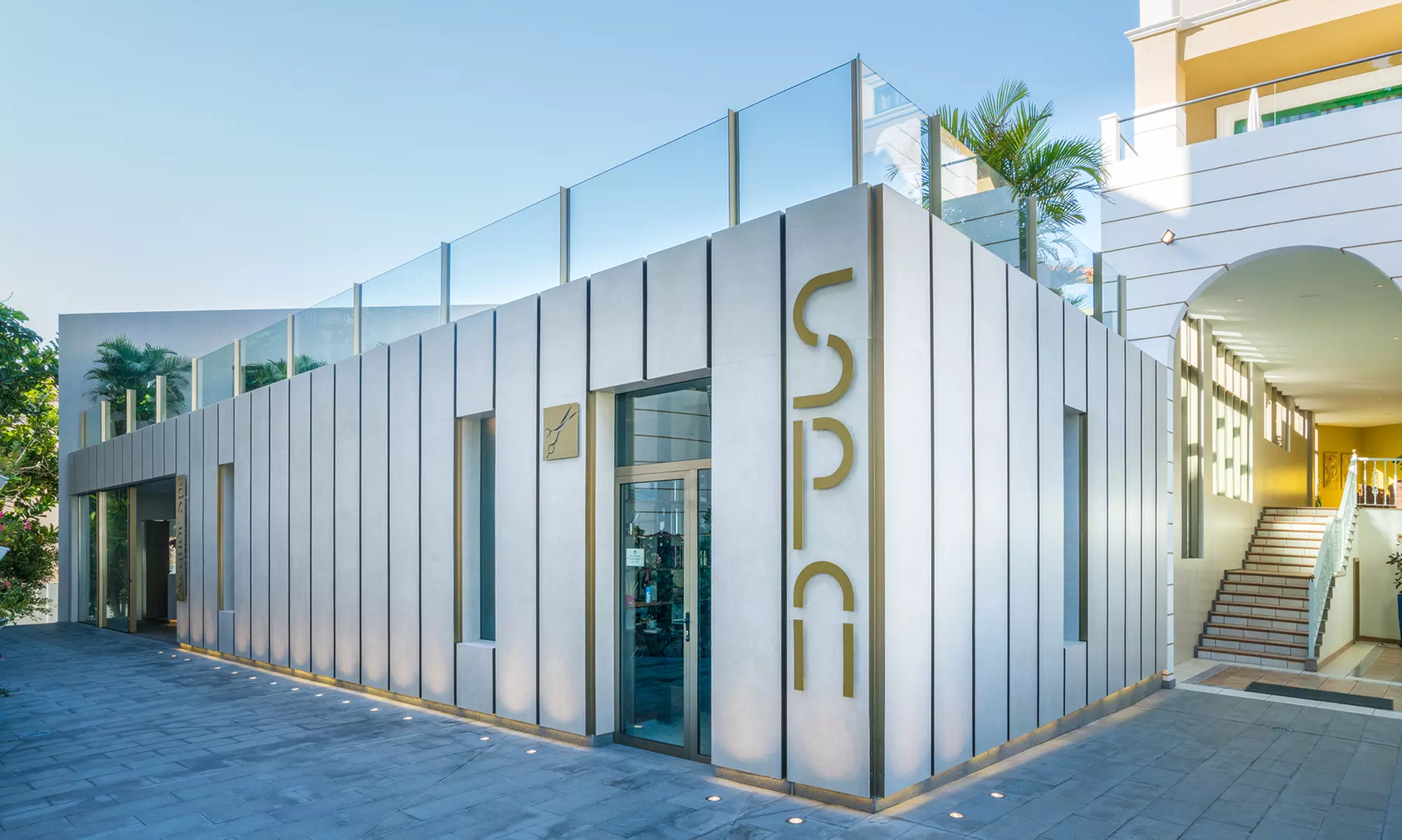 Circuito spa 90 minutos, bebida y masajes de 25 o 50 minutos para 2