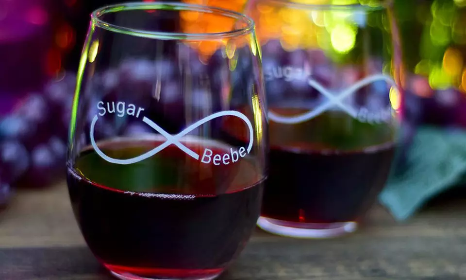 Set of Two Engraved Infinity Couples Glasses from Glass with a Twist (51% Off) - Second Medium