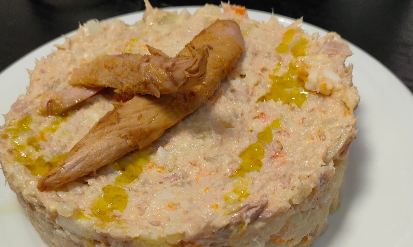 ¡Descubre el sabor mediterráneo con menú de fritura de pescado para 2